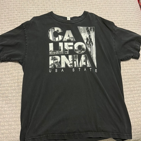 “California” Tee XL - Picture 1 of 2
